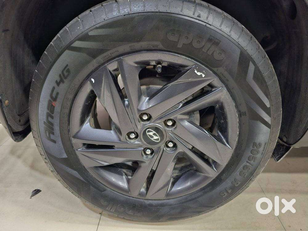 Hyundai Creta King Knight Edition 1.5 Cvt Petrol Dual Tone, 2022, Pe..