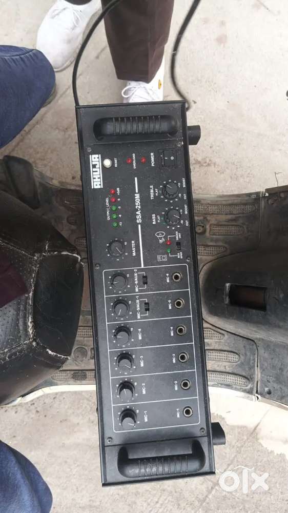 Amplifier ahuja