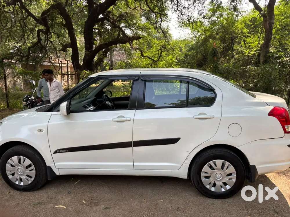 Maruti Suzuki Dzire Vxi 2011