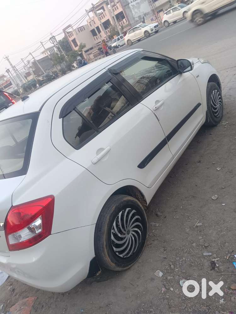 Maruti Suzuki Dzire 1.2 Vxi, 2017, Petrol