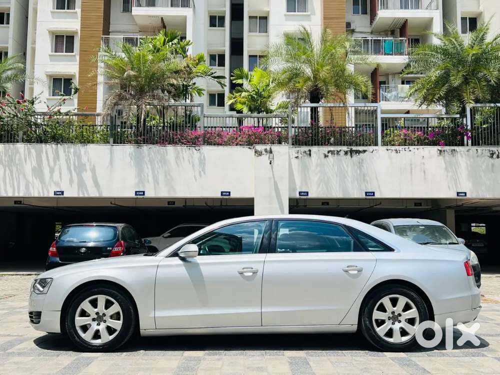 Audi A8 2014 Diesel 1,02,000 Km Driven