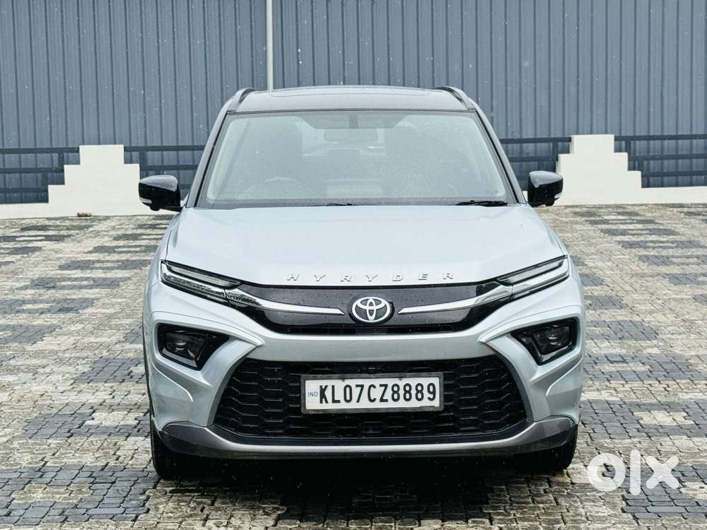 Toyota Urban Cruiser Hyryder 1.5 V Hybrid, 2022, Petrol