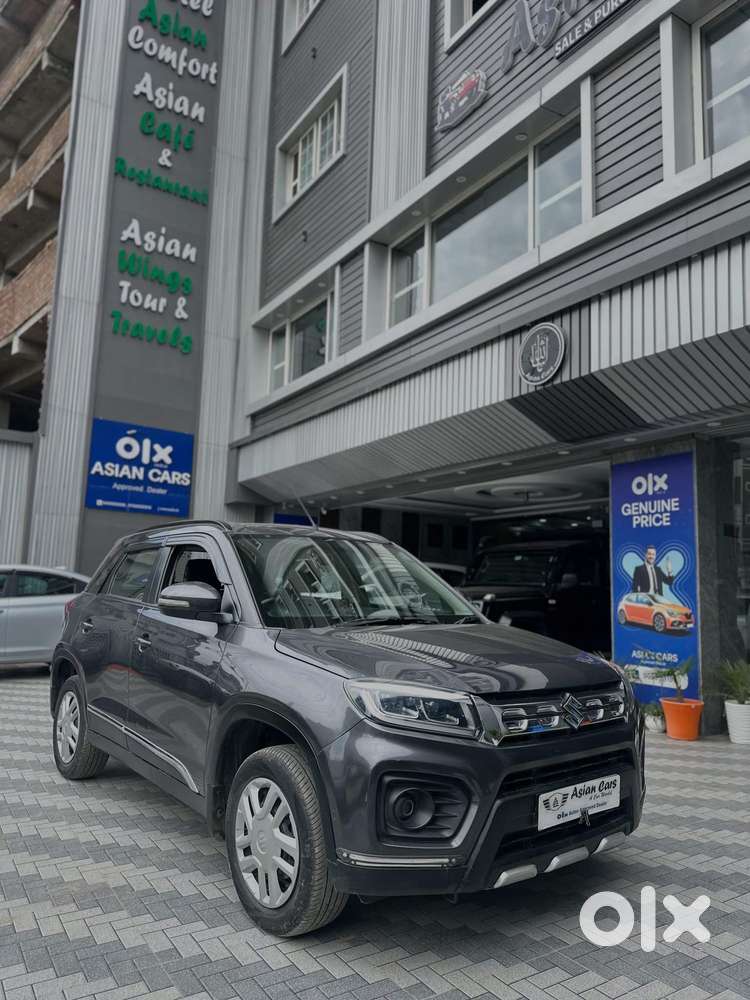 Maruti Suzuki Brezza, 2022, Petrol