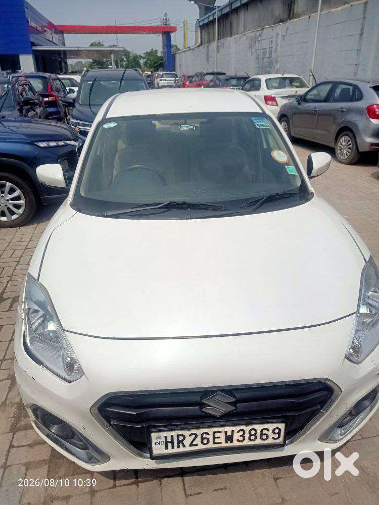 Maruti Suzuki Dzire 1.2 Vxi, 2022, Petrol