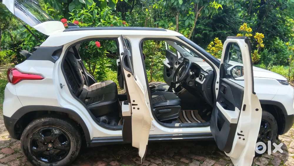 Tata Punch Dazzle Cng 2024 Variant Sunroof