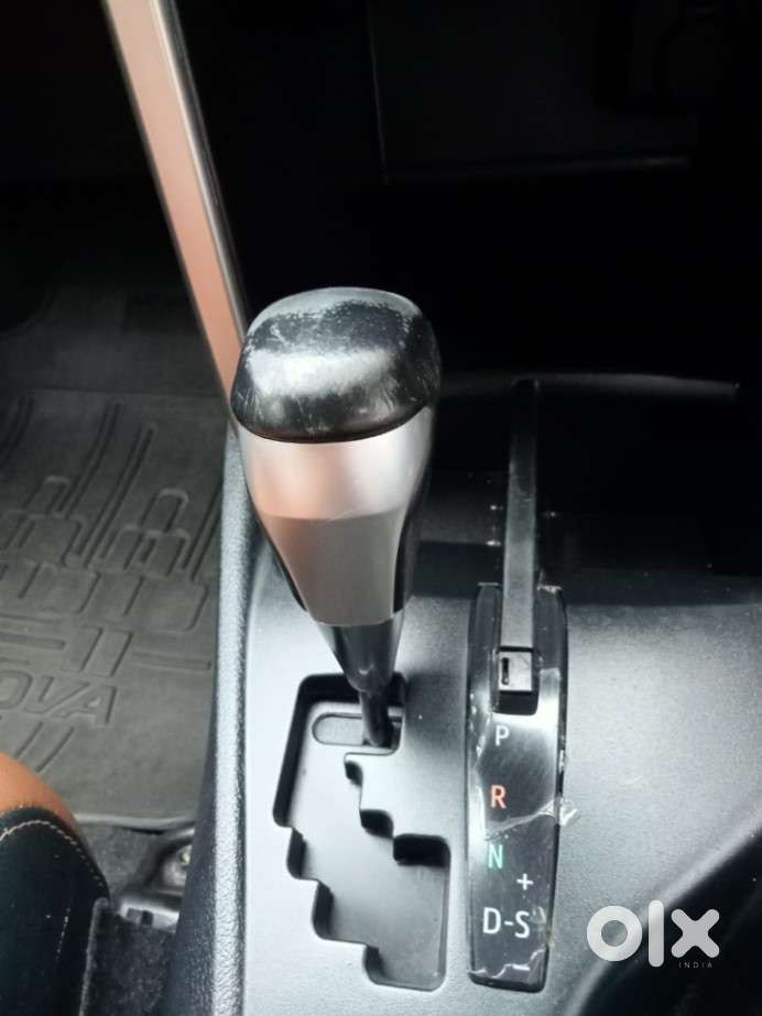 Toyota Innova Crysta 2.8z Automatic, 2017, Diesel