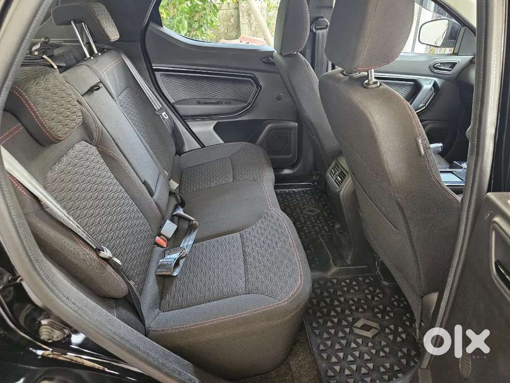 Well Maintained Renault Kiger 2023 Model Turbo Full Option