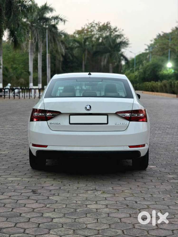 Skoda Superb L&k 2.0 Tdi At, 2020, Diesel