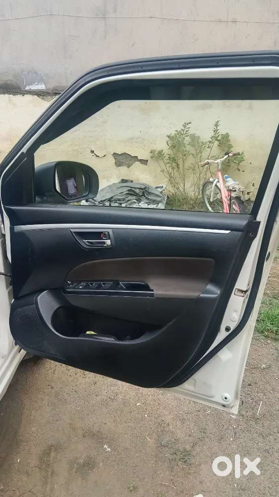 Maruti Suzuki Swift 2012