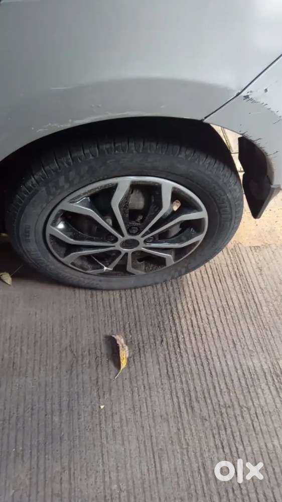 Tata Bolt 2015