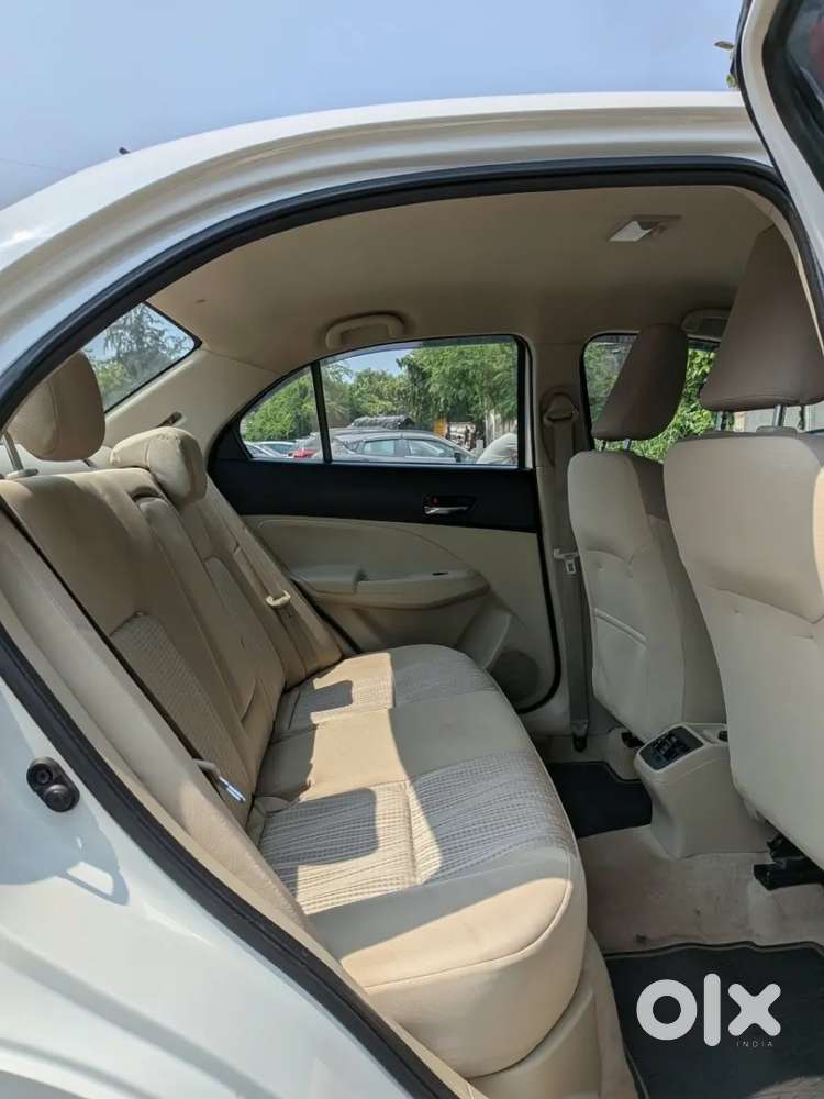 Maruti Suzuki Dzire 1.2 Vxi, 2023, Petrol