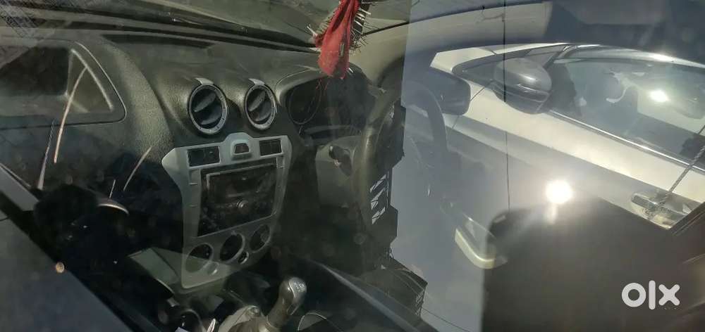 Ford Figo 1.2 Petrol 2012
