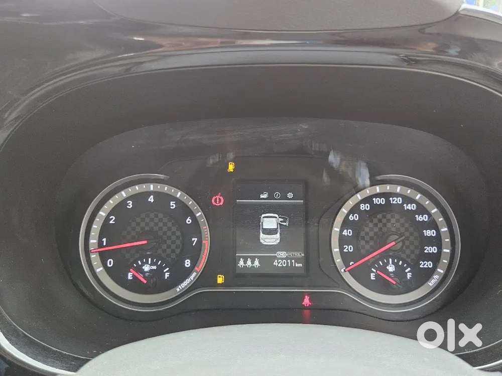 Hyundai Aura 2023 Cng & Hybrids Well Maintained