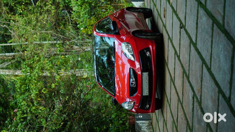 Honda Brio Vx – 2014  Red Ralley & Black