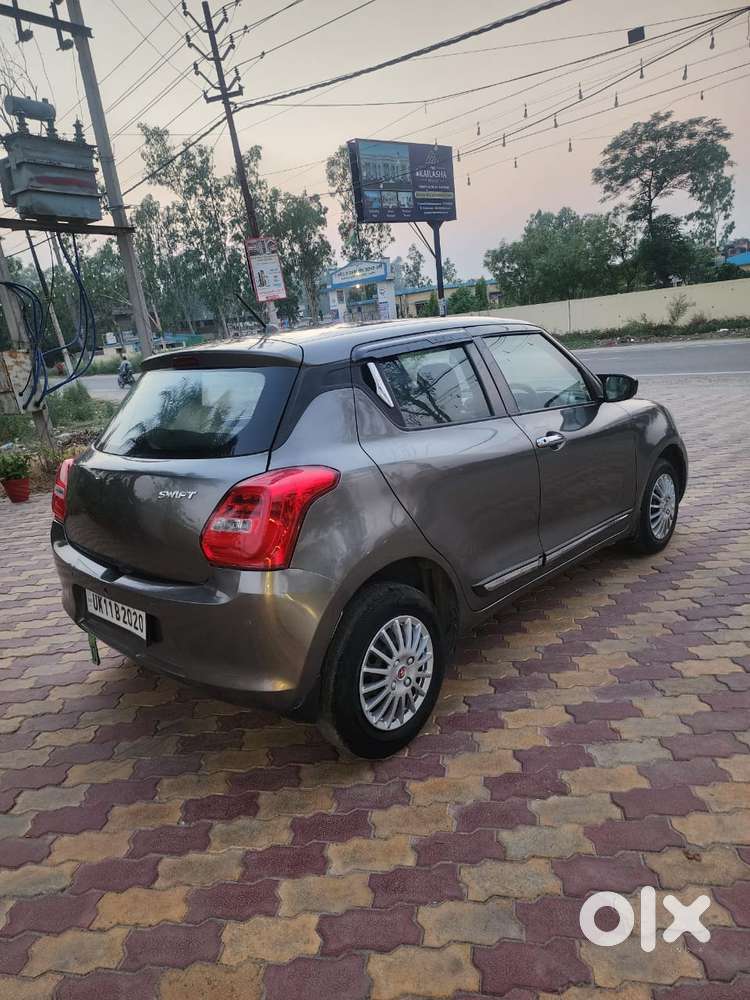 Maruti Suzuki Swift Vxi Abs Bsiv, 2022, Petrol