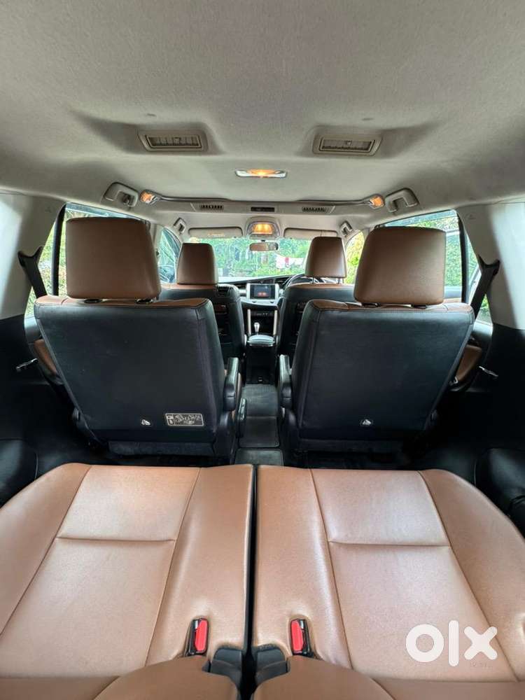 Innova Crysta Z Automatic