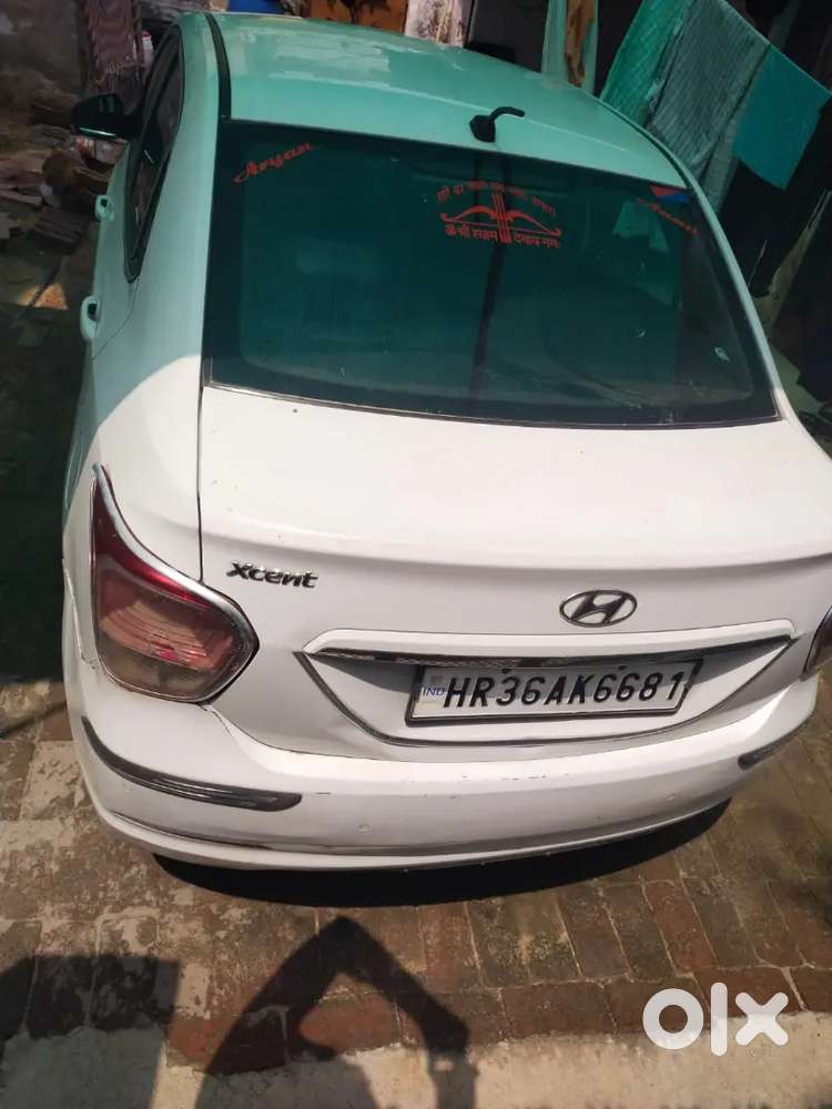 Hyundai Accent 2017 / Very Good Conditions No Problem In Car