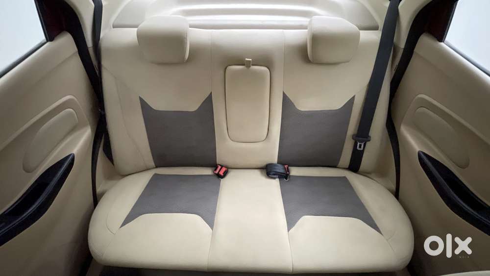 Ford Figo Aspire Titanium, 2016, Petrol