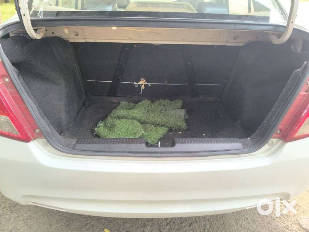 Maruti Suzuki Swift Dzire Vdi Allure Limited Edition, 2018, Diesel