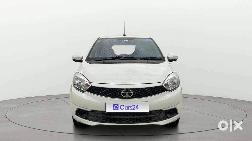 Tata Tiago 1.2 Revotron Xta, 2018, Petrol