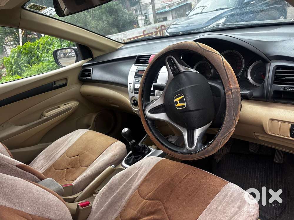 Honda City Corporate Edition, 2011, Petrol
