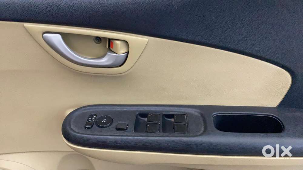 Honda Brio Vx At, 2014, Petrol