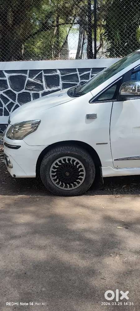 Toyota Innova Diesel 2012