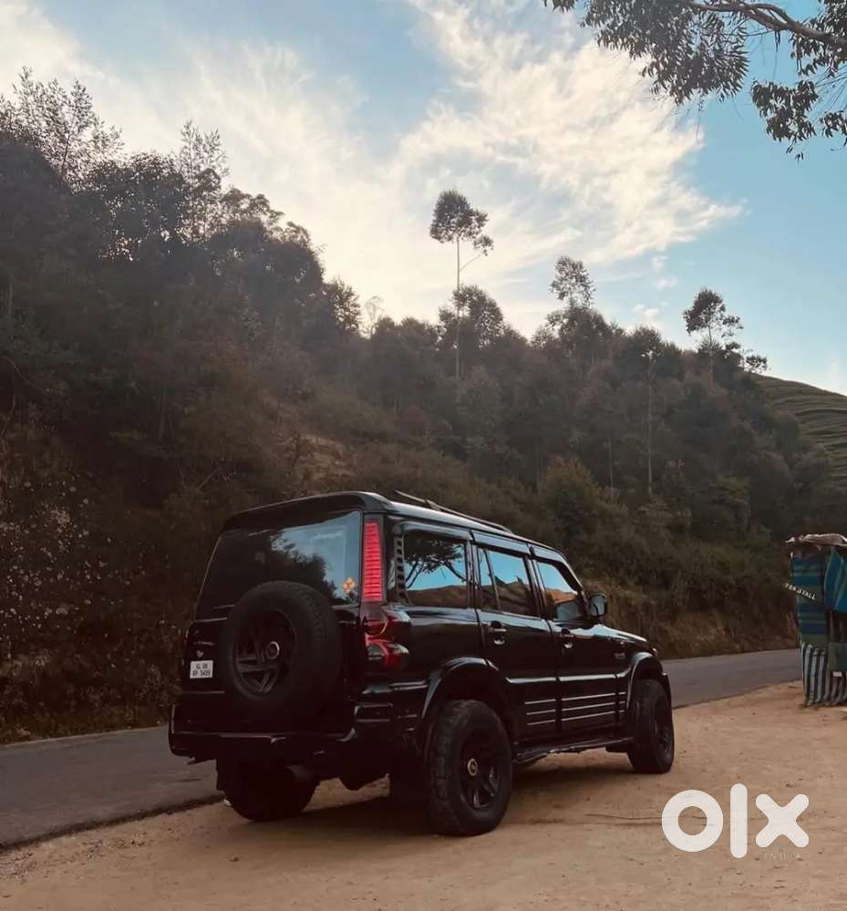 Mahindra Scorpio Classic 2009 Diesel 200000 Km Driven