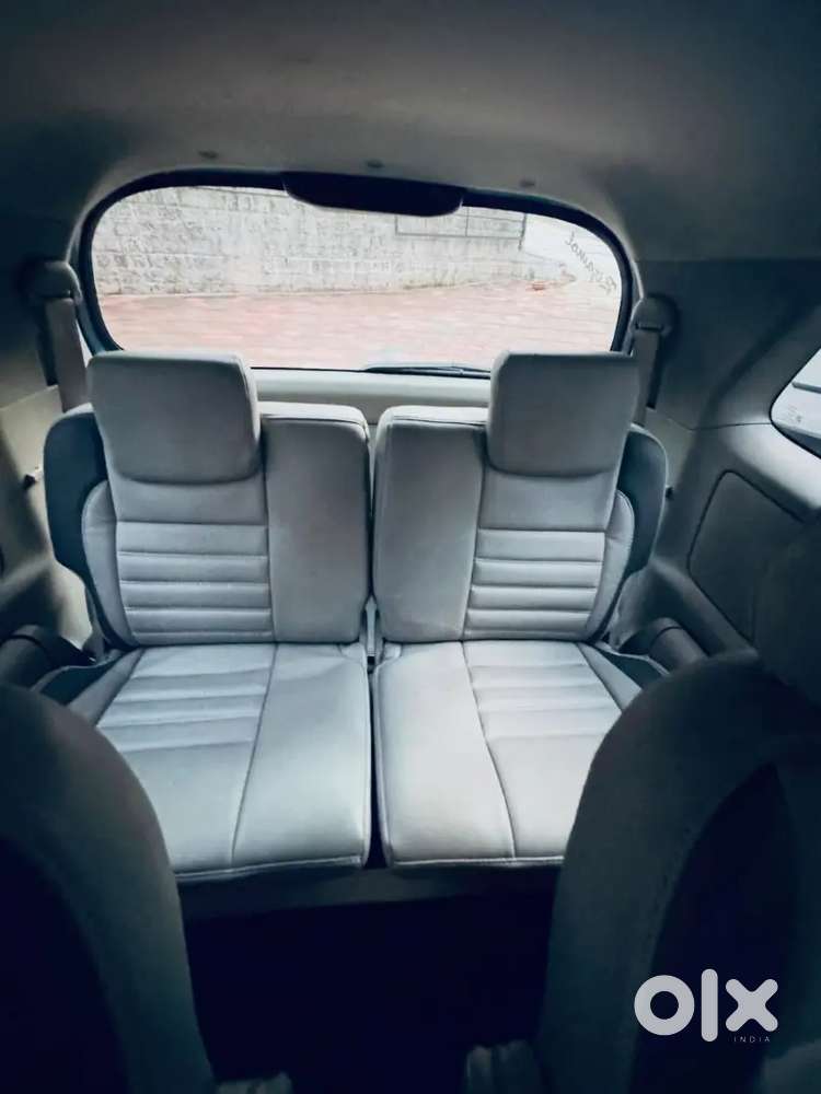 Toyota Innova 2015 Diesel Well Maintained