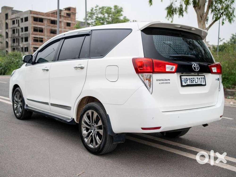 Toyota Innova Crysta 2.4 G Plus Mt 7 Str, 2026, Diesel