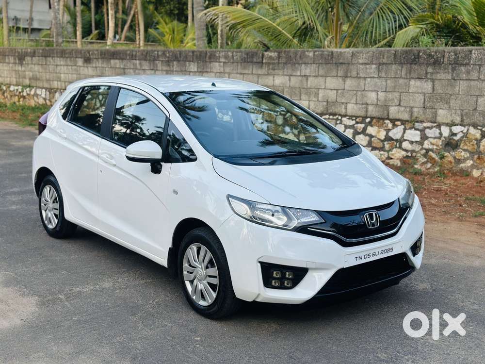 Honda Jazz V Automatic, 2016, Petrol