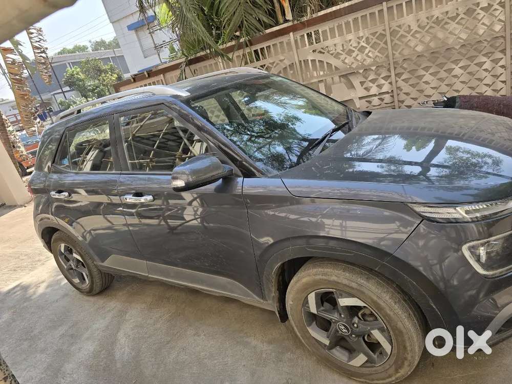 Hundai Venue 1st Owner