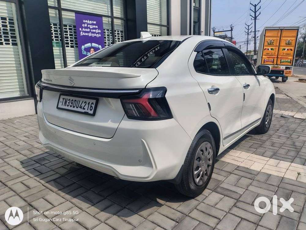 Maruti Suzuki Swift Dzire Vxi(o) Amt, 2025, Petrol