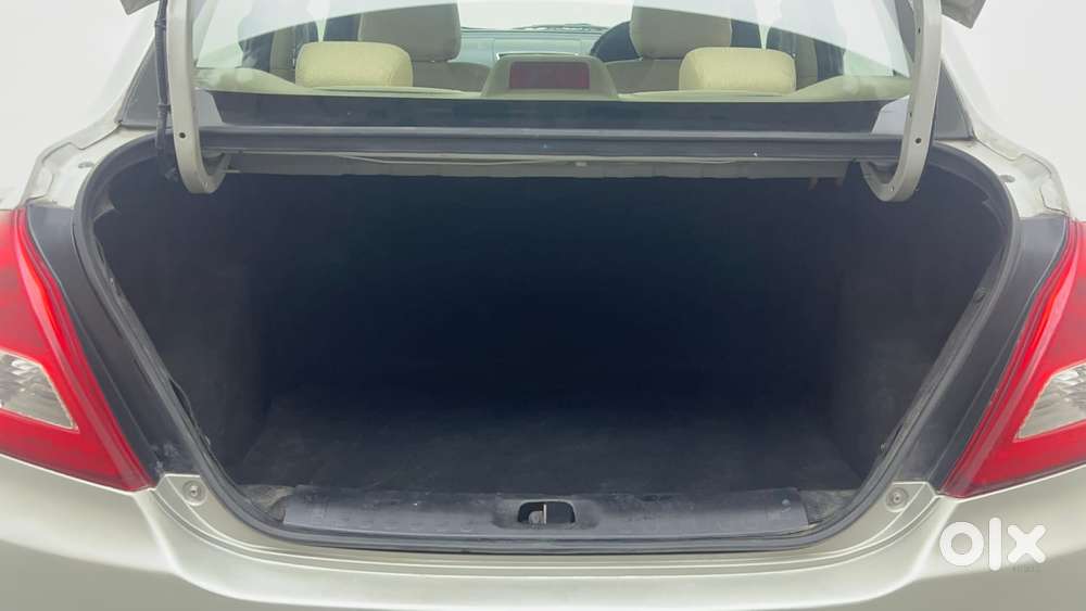 Maruti Suzuki Swift Dzire 1.3 Vxi, 2015, Petrol