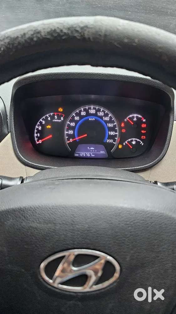 Hyundai Grand I10 2017 Diesel 125000 Km Driven