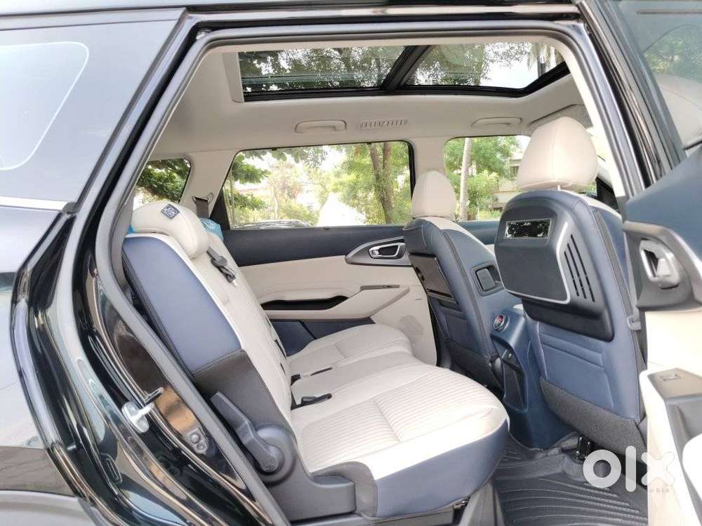 Kia Carens Clavis G1.5 Turbo Dct Htx Plus 7-seater, 2025, Petrol