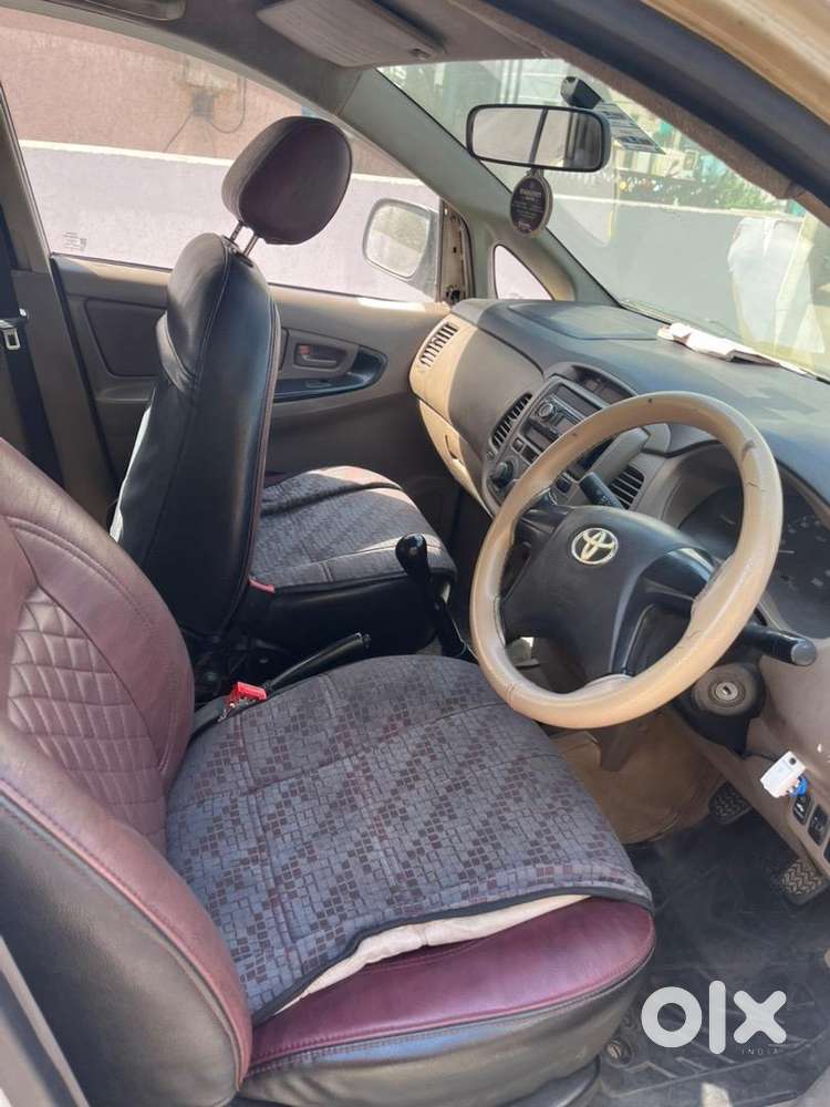 Toyota Innova 2015 Diesel 166100 Km Driven