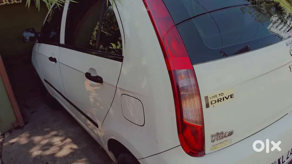 Tata Indica Vista 2011 Diesel 111000 Km Driven, Tax Paid Upto 2031