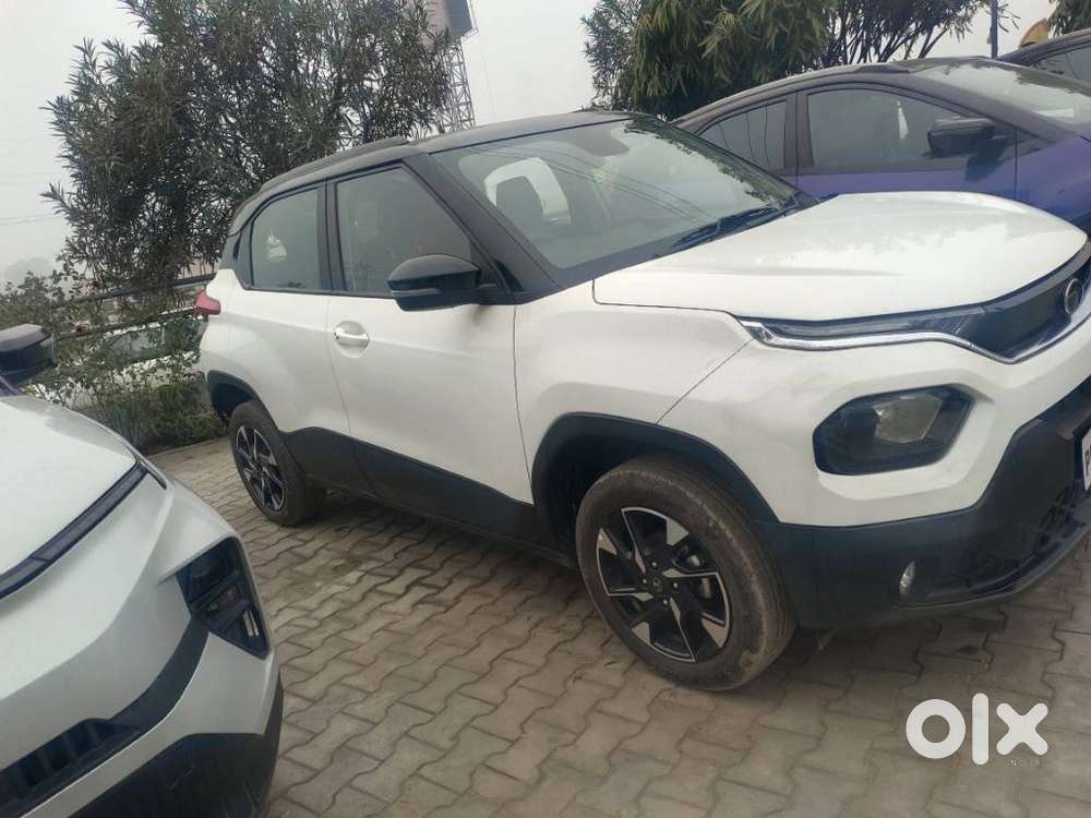 Tata Punch Accomplished Mt Sunroof, 2025, Petrol