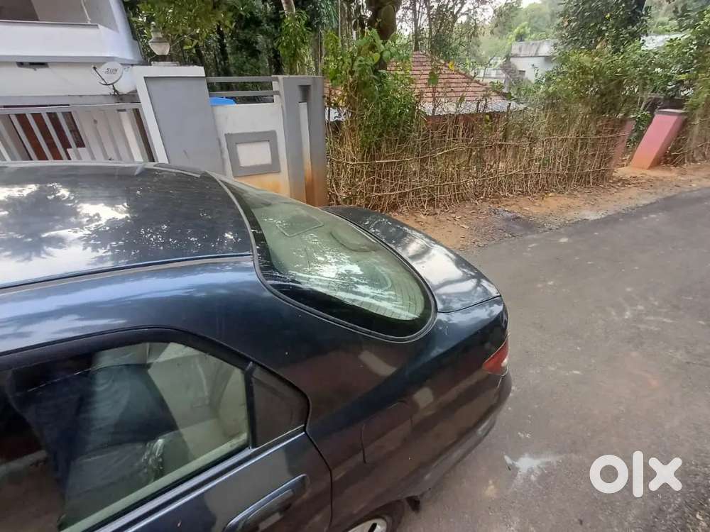 Honda City Zxi 2004 Petrol Well Maintained