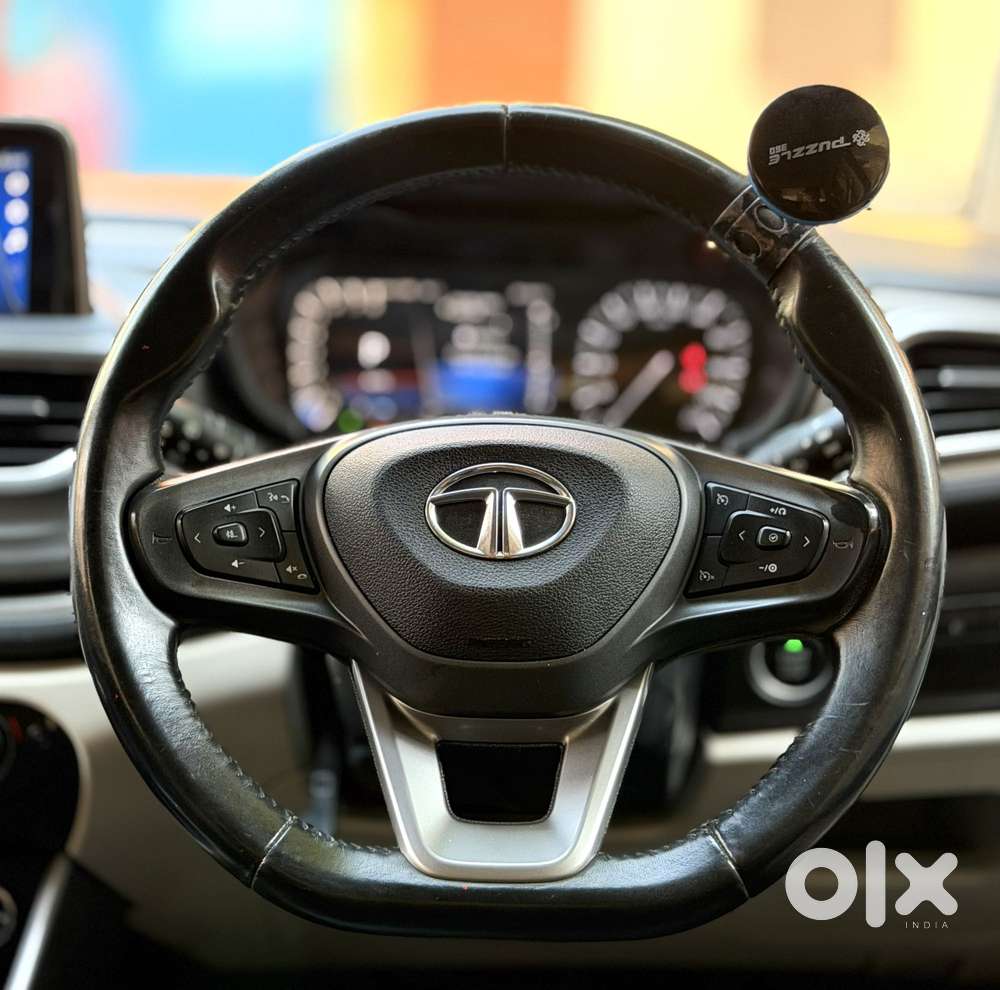 Tata Altroz 1.2 Xza Petrol Dct, 2022, Petrol