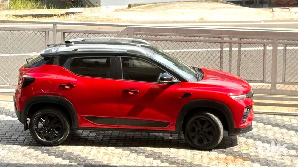 Renault Kiger, 2023, Petrol