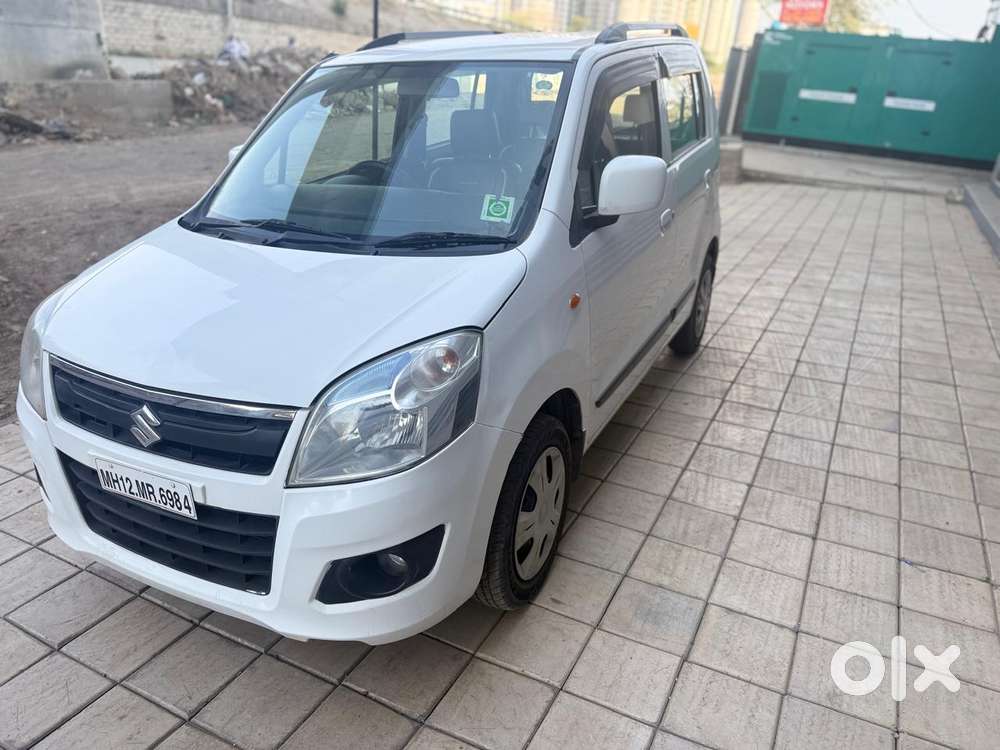 Maruti Suzuki Wagon R 1.0 Vxi Plus (o) Amt, 2016, Petrol