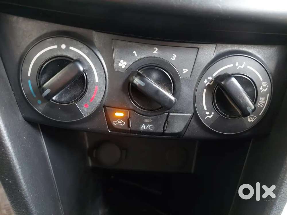 Maruti Suzuki Swift 2014 Petrol 33000 Km Driven