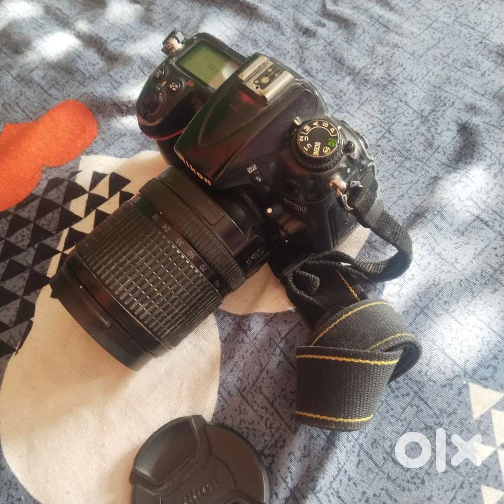 Do camera Nikon 7000 photo sony nx1 video good condition argent