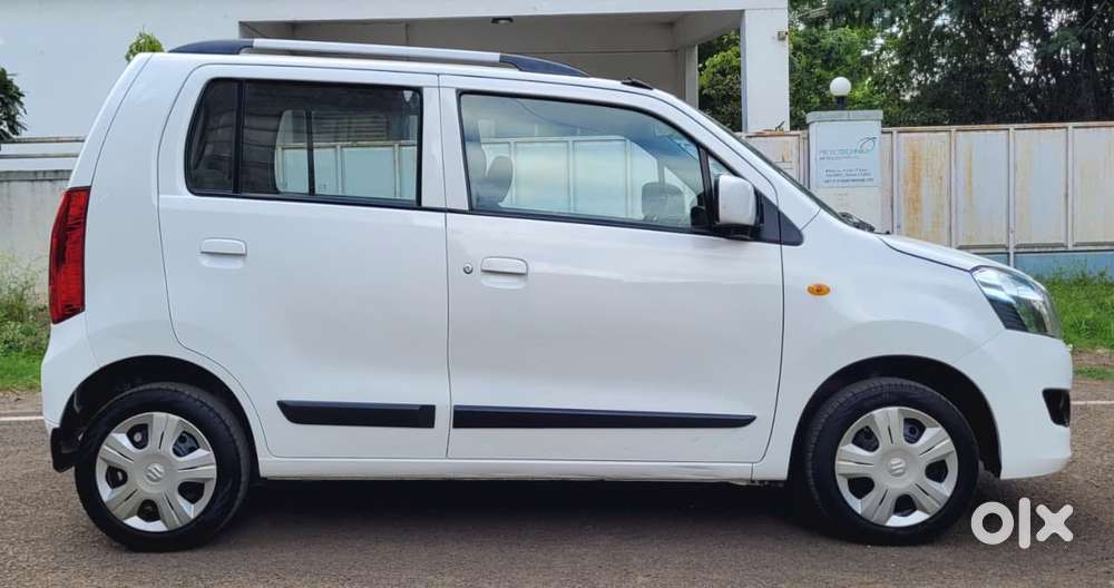 Maruti Suzuki Wagon R 1.0 Vxi, 2015, Petrol