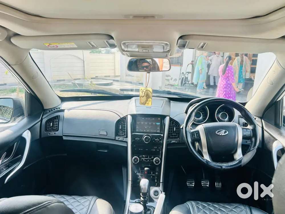 Mahindra Xuv500 2018 Diesel 62000 Km Driven