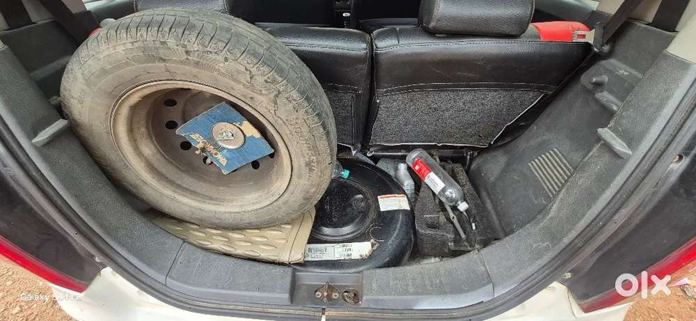 Maruti Suzuki Wagnor R 2011 Model Petrol + Lpg Company Fitted