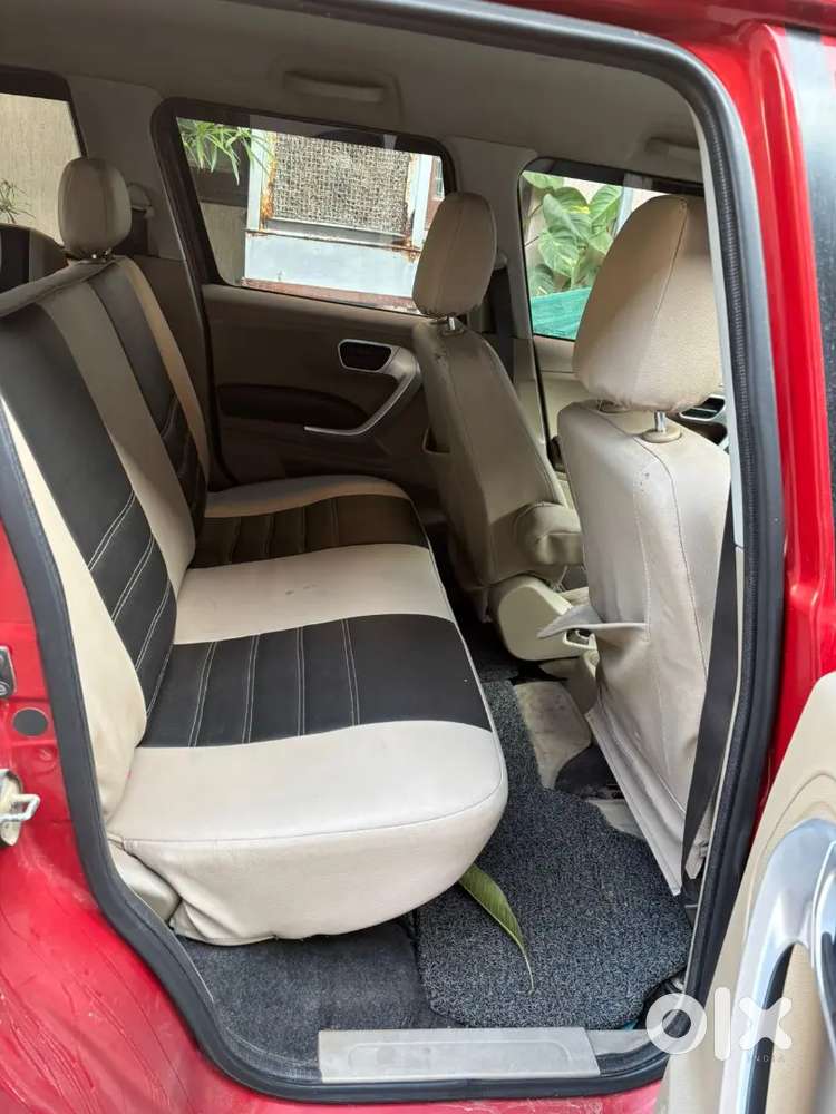 Mahindra Tuv 300 2017 Diesel 70000 Km Driven