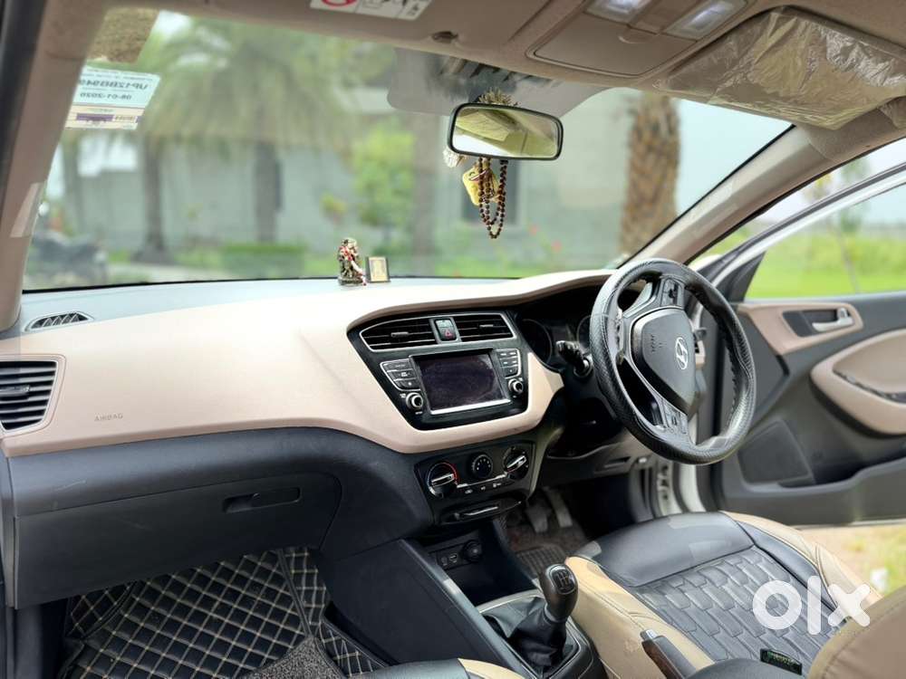 Hyundai I20 Sportz Petrol 2020